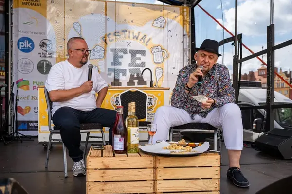 Wrocławska Feta na Rynku — scena mobilna i nagłośnienie